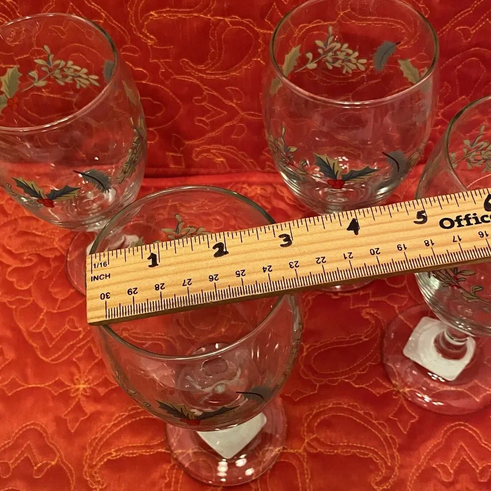 Set of 4 Greenbrier International 